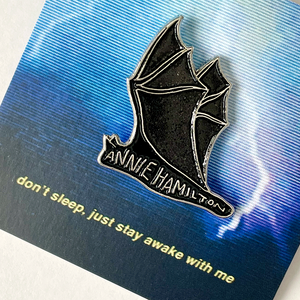 GLITTERY BAT PIN