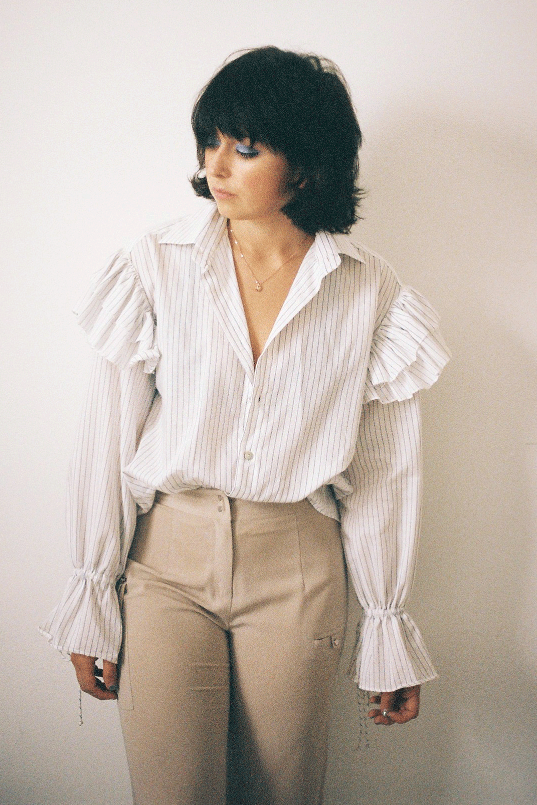 90s ruffle shirt outlet